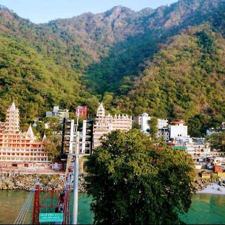 Flying Penguin Hostel Rishikesh Ngoại thất bức ảnh